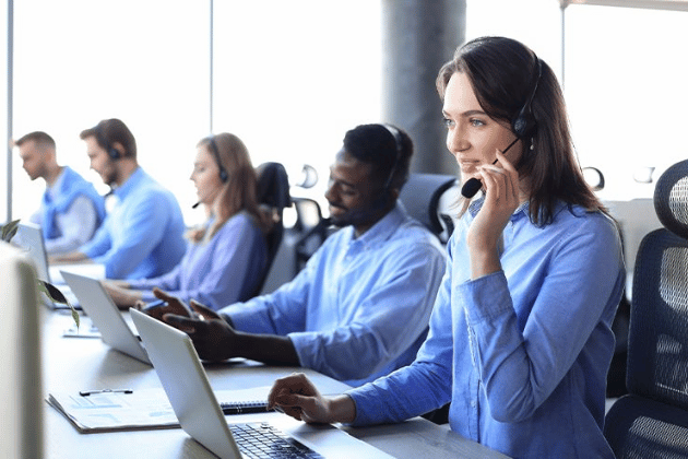 Best Outsourced vs In-House Customer Service in Irvine | Solutions